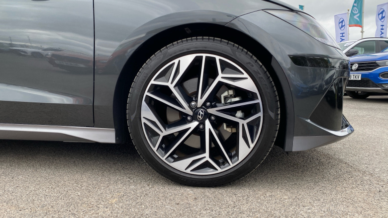 Hyundai IONIQ 6 168kW Premium 77kWh 4dr Auto Electric Saloon